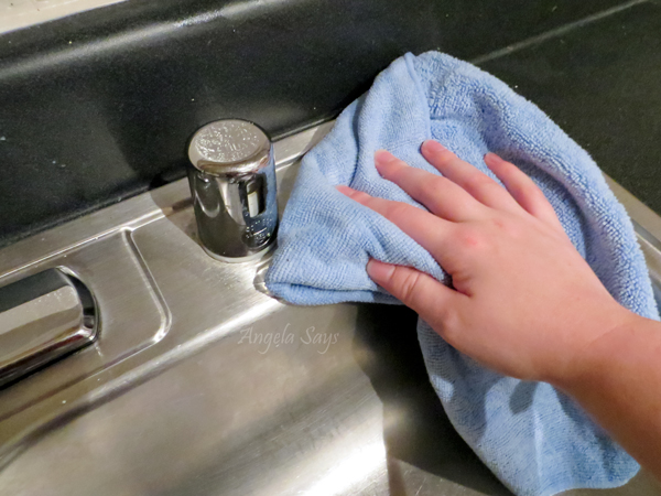 The Secret to Cleaning Stainless Steel Sinks make stainless steel shine